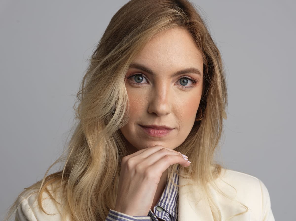 Portrait Corporate